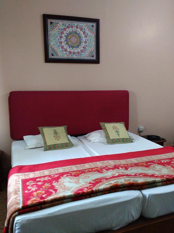 Hotel Ajaya Varanasi Cameră foto
